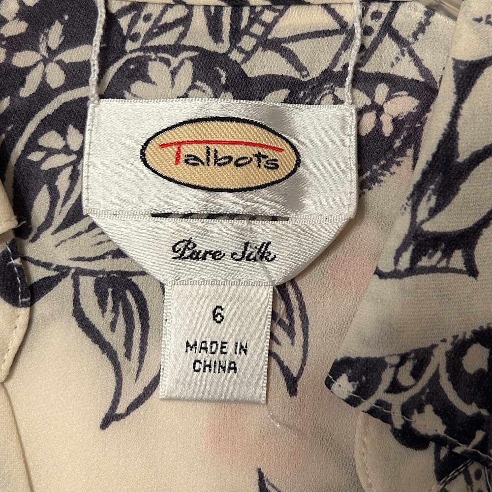 Talbots Pure Silk cream blouse with blue Floral pattern - Picture 3 of 3